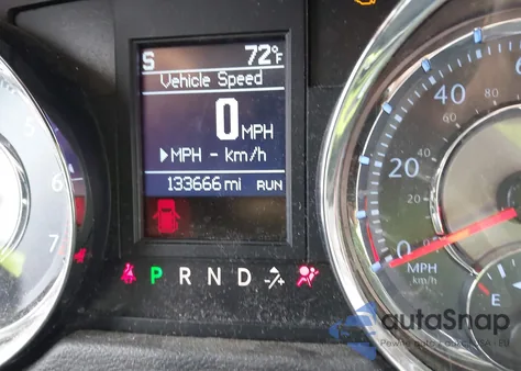 2013 Chrysler Town & Country Touring из США, поврежденный, VIN 2C4RC1BG2DR712195